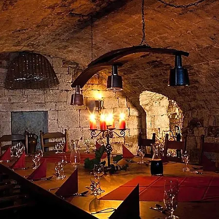 Altdeutsche Weinstuben 3* Freyburg