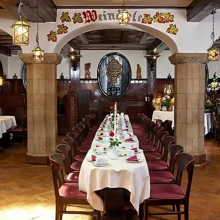 Altdeutsche Weinstuben Hotel 3*